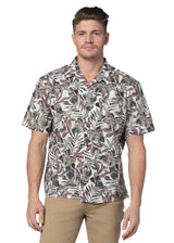 Aguadilla Jungle Print Short Sleeve Shirt in White and Green