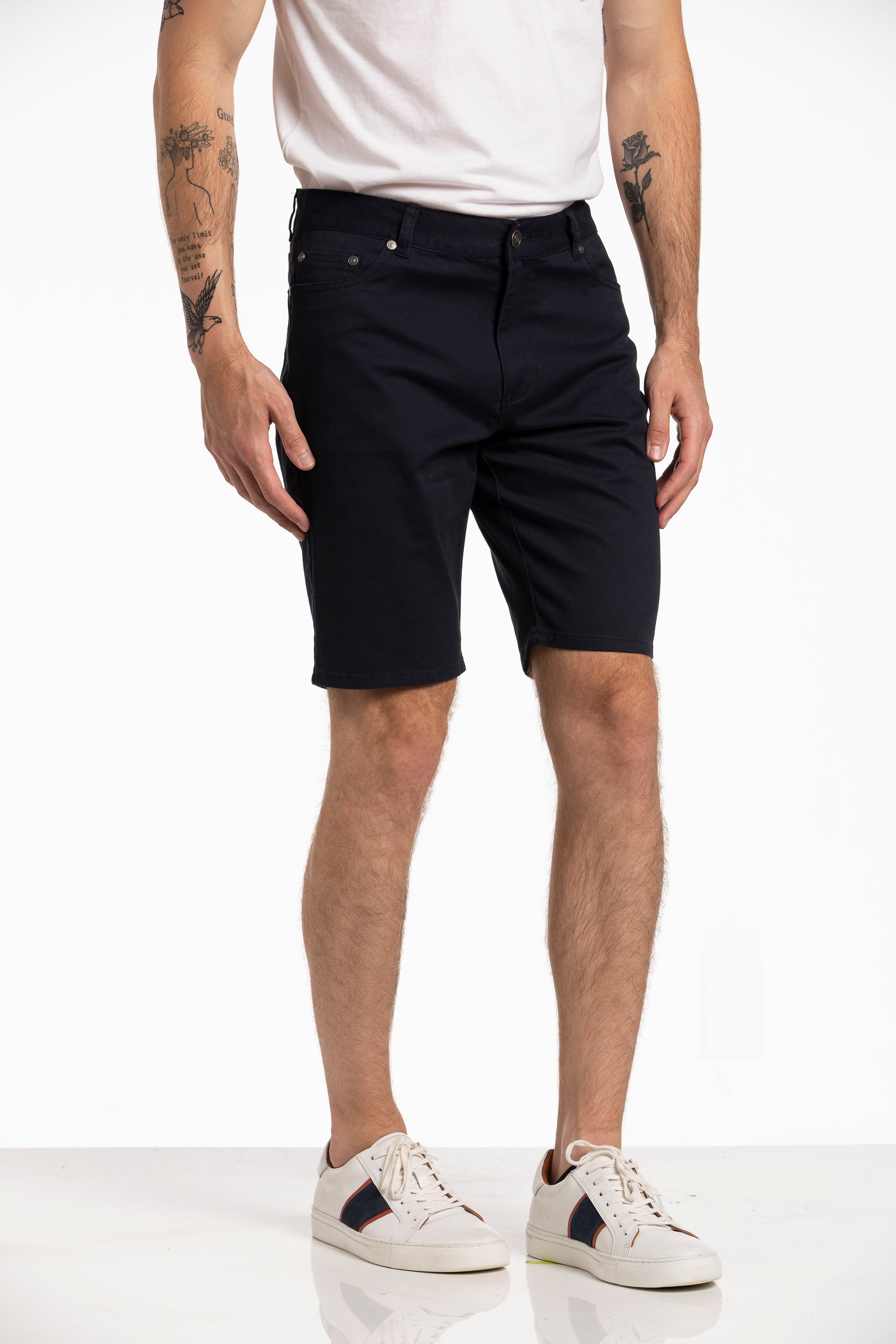 Stretch Declan 5 Pocket Shorts in Navy