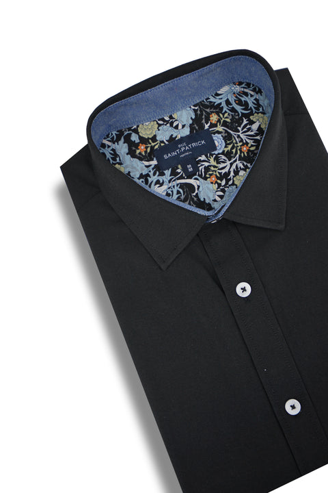 Monterrey Easy-Care Oxford Short Sleeve Shirt Shirt in Black